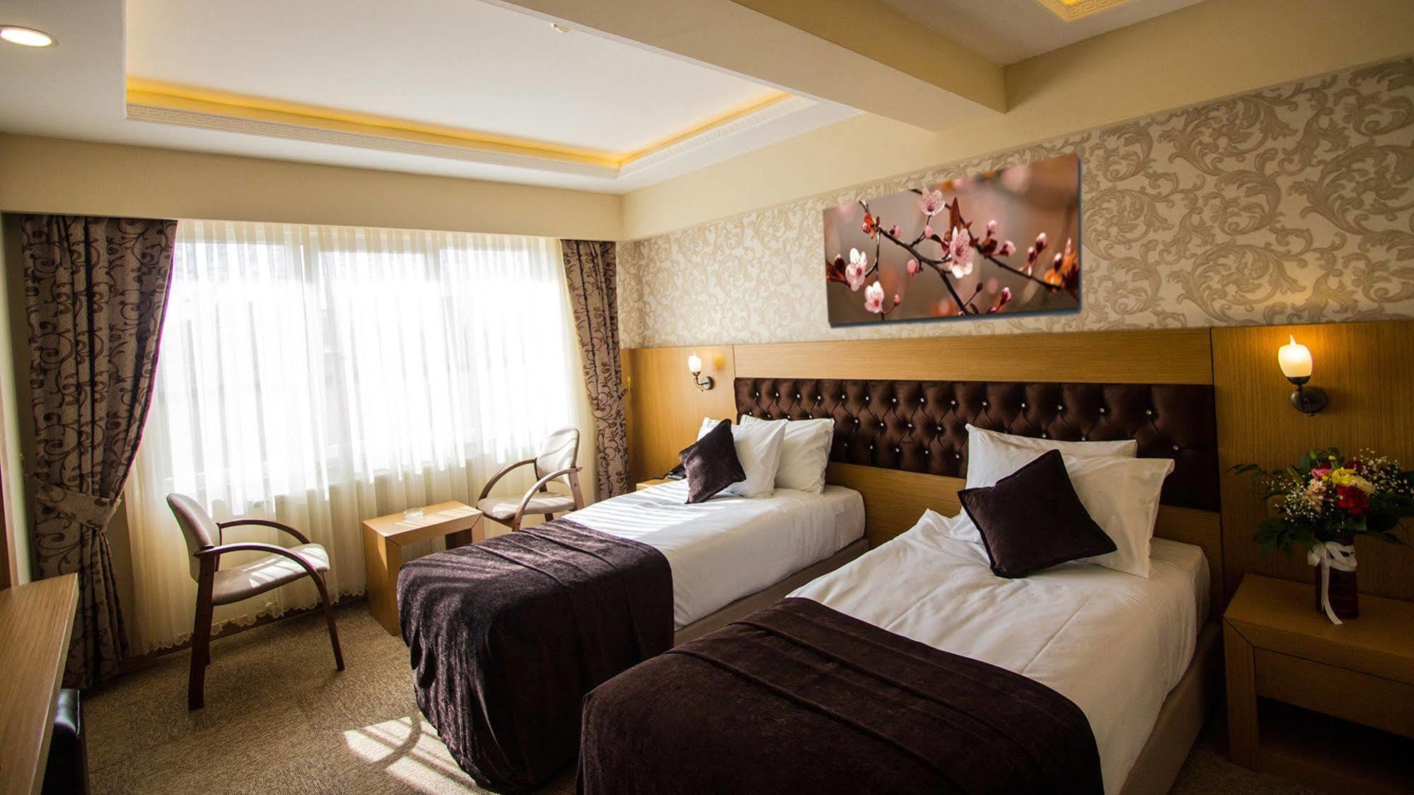 Soylu Hotel Bolu Ngoại thất bức ảnh